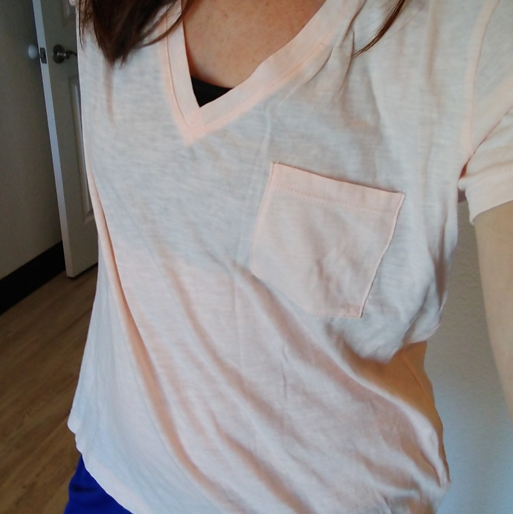 COPY - Maxwell women's pocket tee